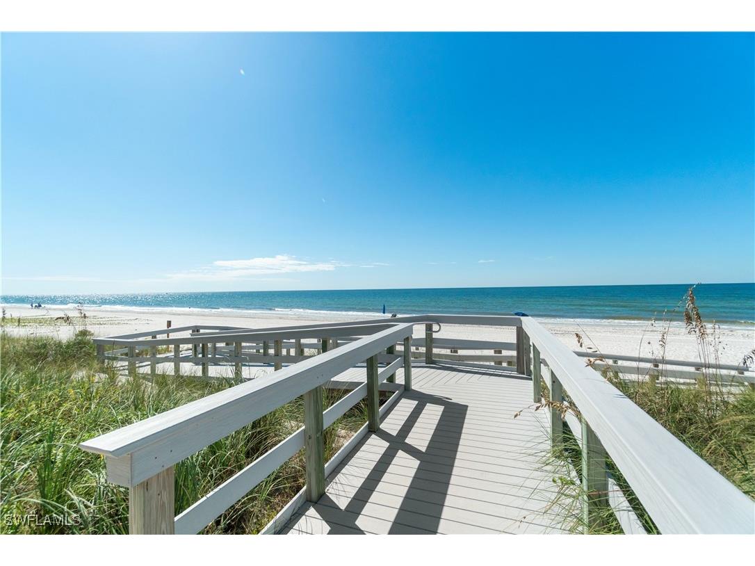 4551 Gulf Shore Boulevard N #205 Naples FL 34103 225076519 image33