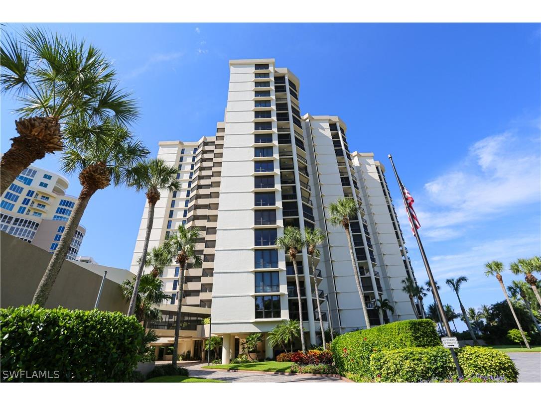 4551 Gulf Shore Boulevard N #301 Naples FL 34103 222068791 image1