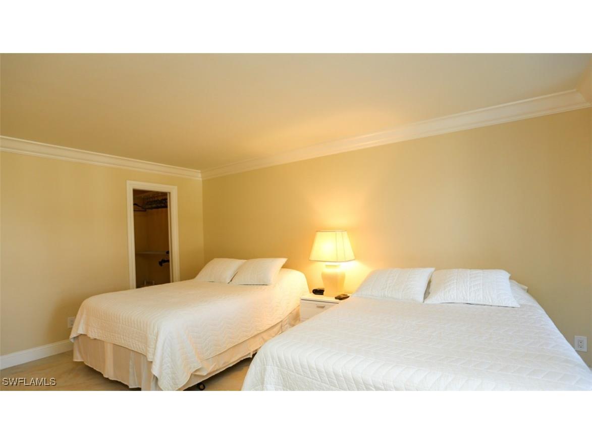 4551 Gulf Shore Boulevard N #301 Naples FL 34103 225070283 image30