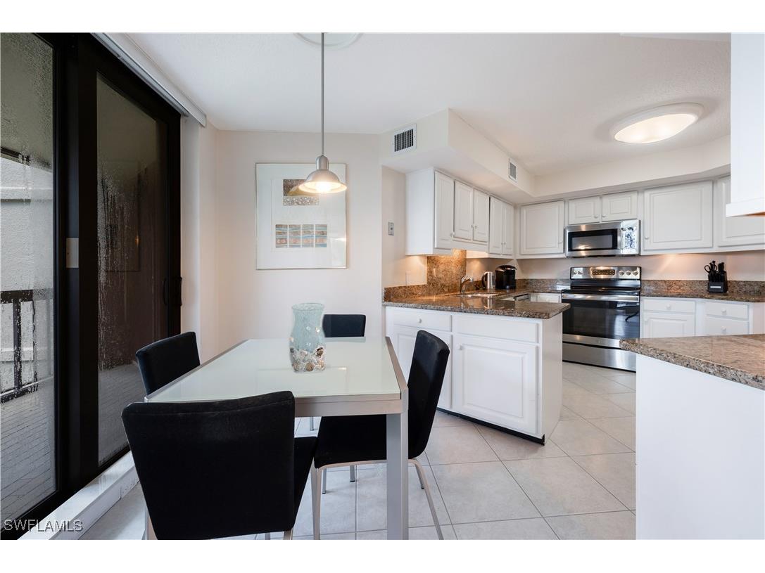 4551 Gulf Shore Boulevard N #306 Naples FL 34103 225070889 image16