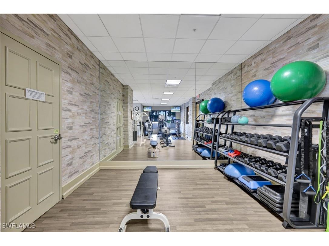 4551 Gulf Shore Boulevard N #505 Naples FL 34103 225081424 image34