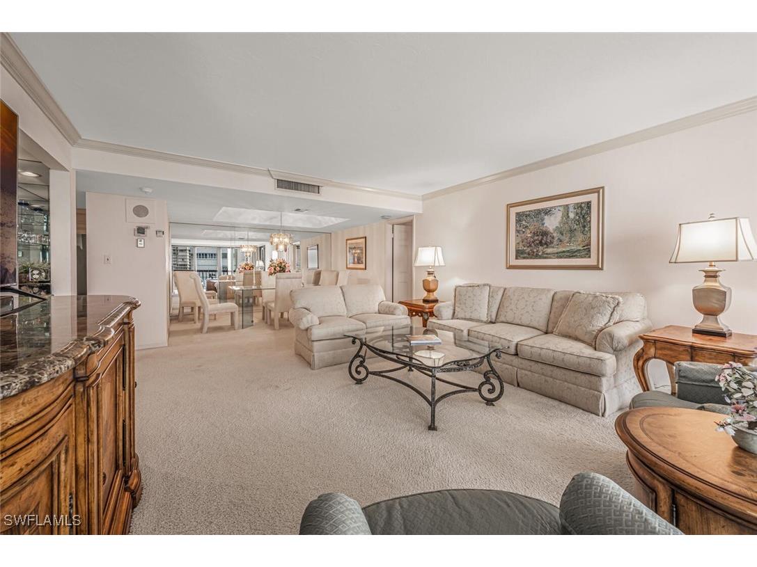 4551 Gulf Shore Boulevard N #605 Naples FL 34103 224084261 image13