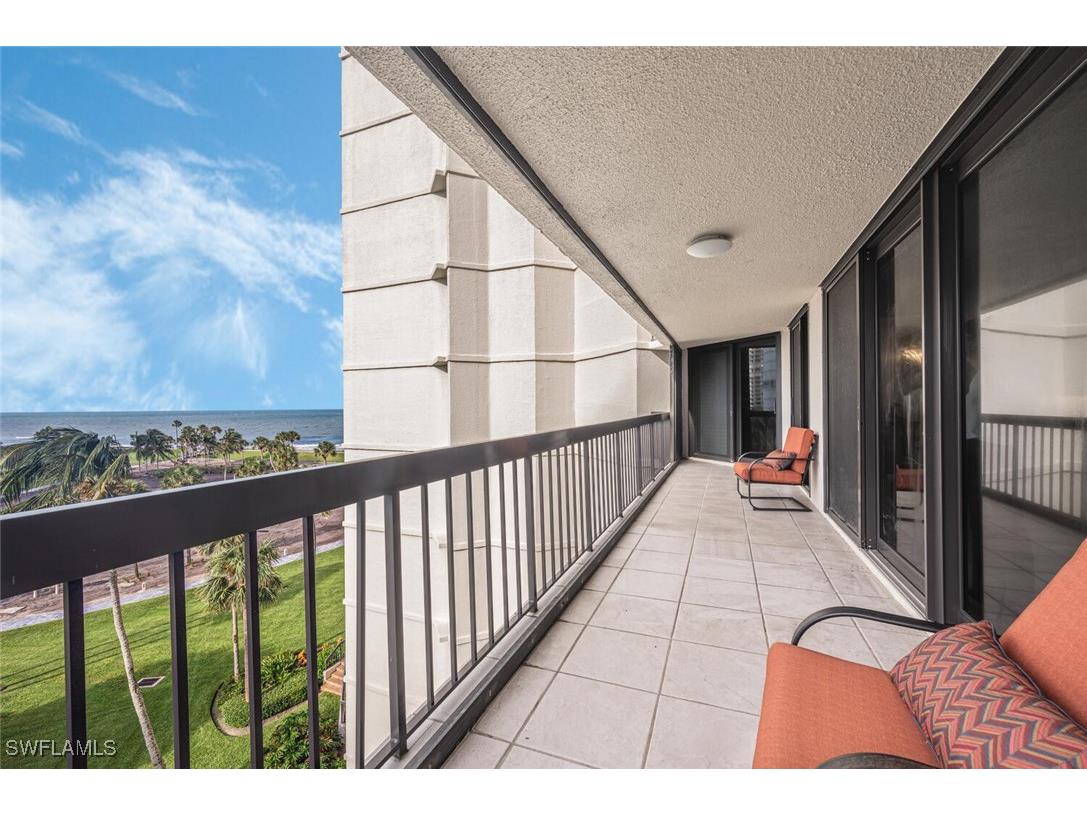 4551 Gulf Shore Boulevard N #605 Naples FL 34103 225068797 image23