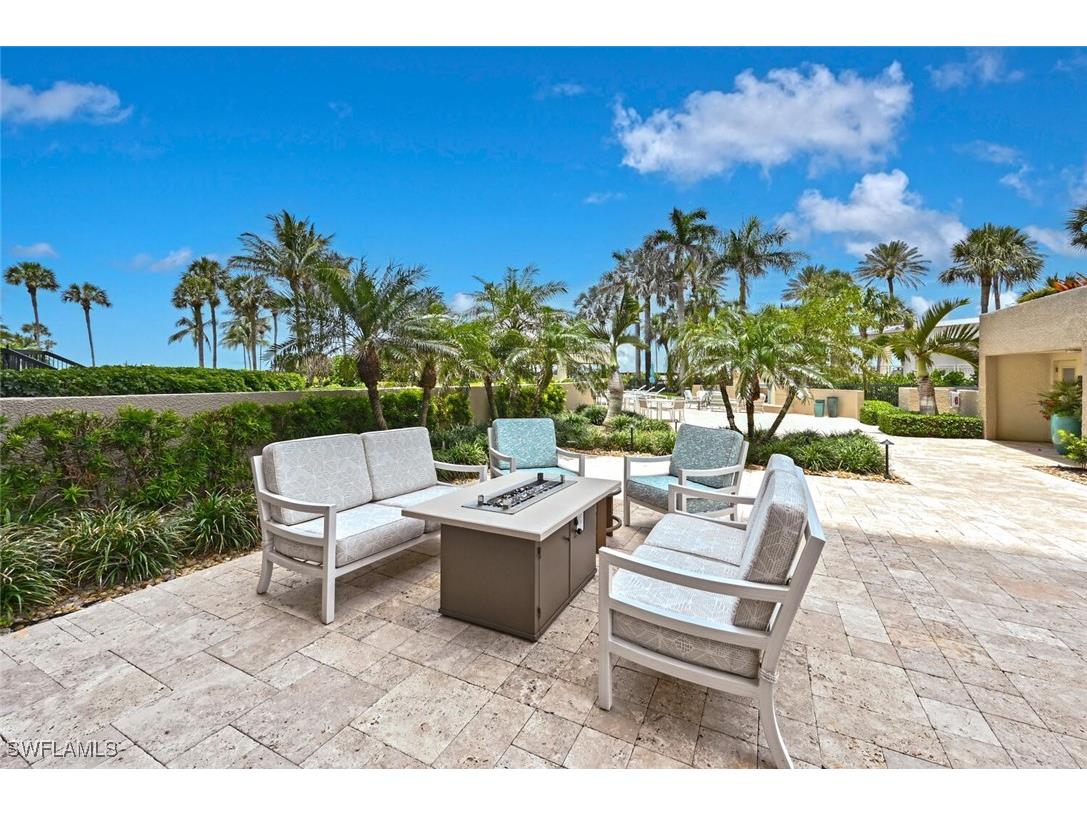 4551 Gulf Shore Boulevard N #605 Naples FL 34103 225068797 image32