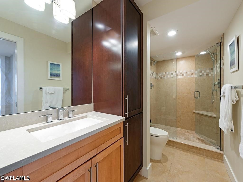 4551 Gulf Shore Boulevard N #606 Naples FL 34103 226019245 image8