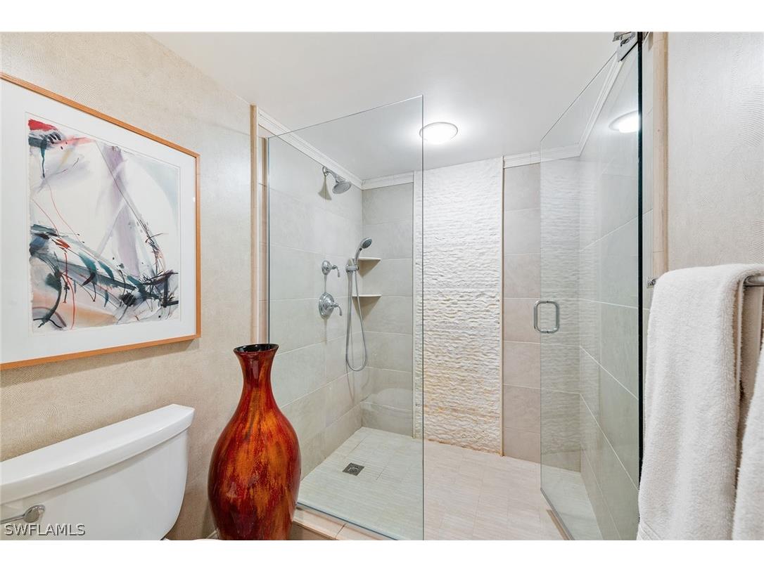 4551 Gulf Shore Boulevard N #706 Naples FL 34103 226011986 image14