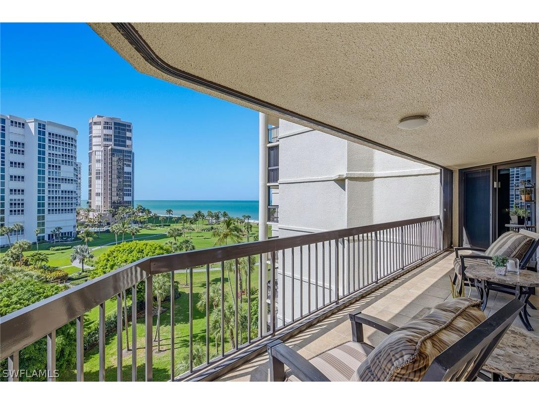 4551 Gulf Shore Boulevard N #706 Naples FL 34103 226011986 image3