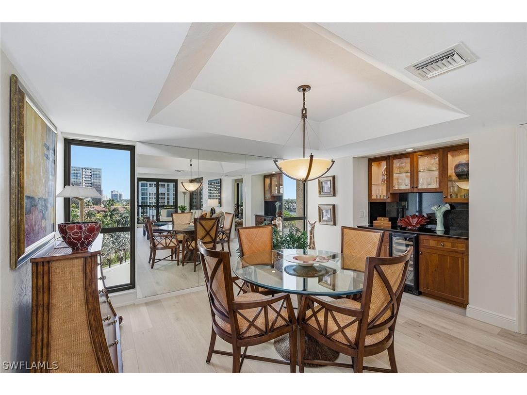 4551 Gulf Shore Boulevard N #706 Naples FL 34103 226011986 image9