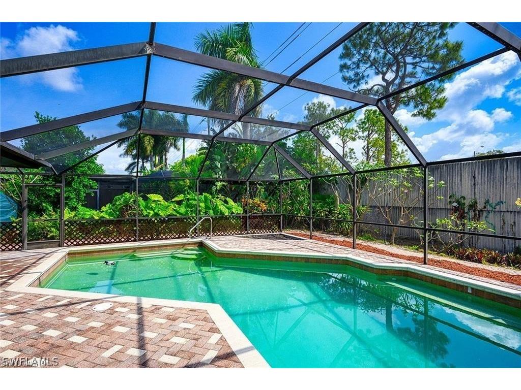 4553 Beechwood Lake Drive N Naples FL 34112 224050976 image1