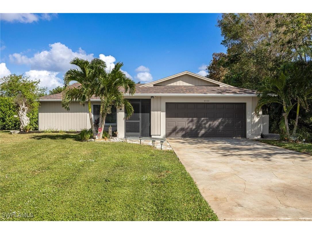 4553 Lakewood Boulevard Naples FL 34112 224087899 image1