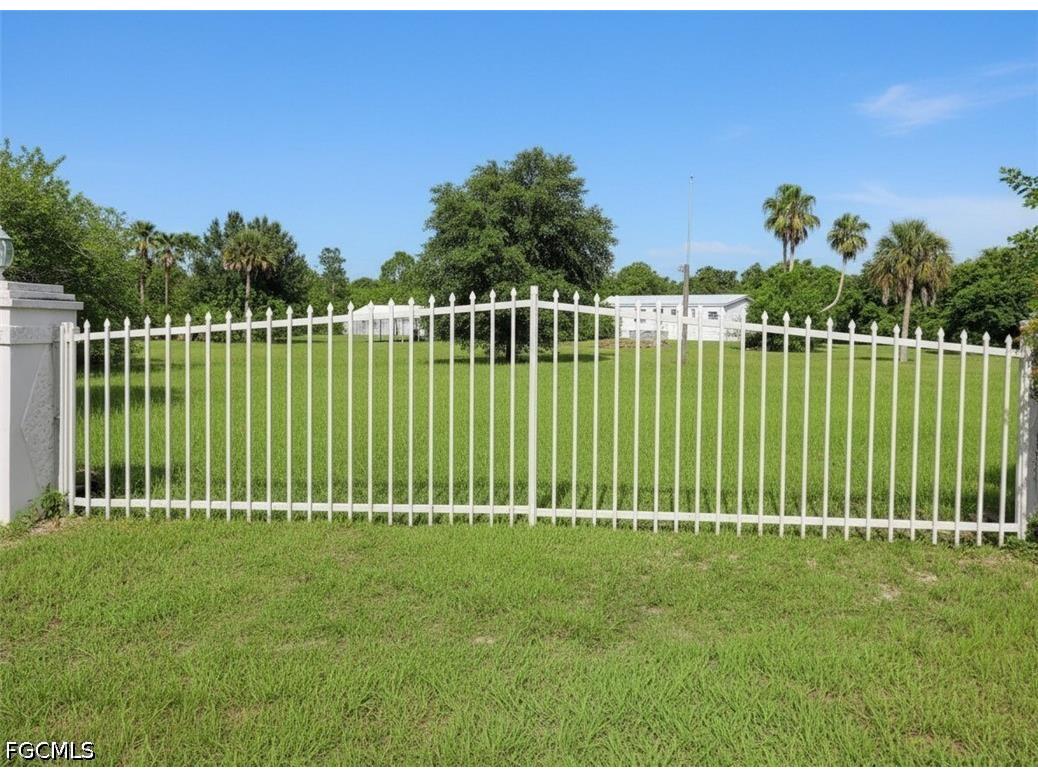 4555 Pioneer 16th Street Clewiston FL 33440 2026014039 image1