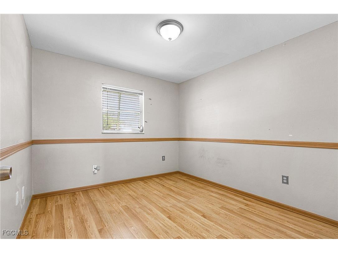 4555 Vinsetta Avenue North Fort Myers FL 33903 2025006595 image14