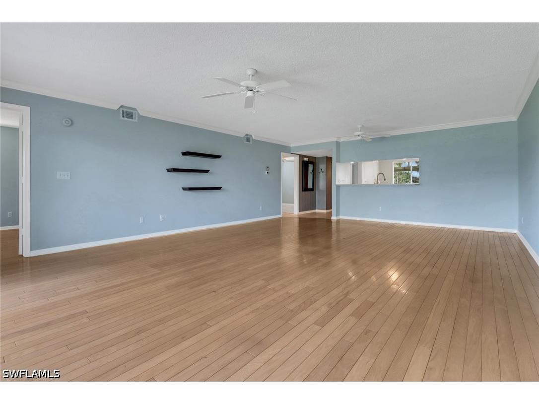 4556 Andover Way #E106 Naples FL 34112 226014796 image18