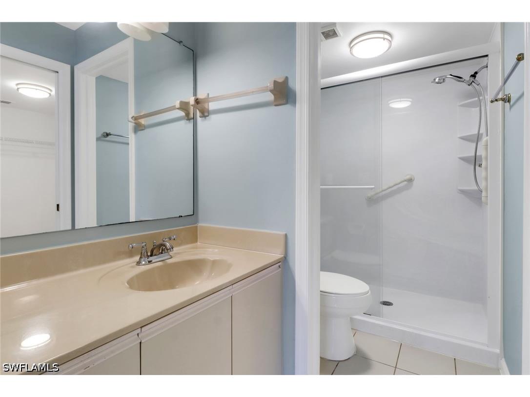 4556 Andover Way #E106 Naples FL 34112 226014796 image26
