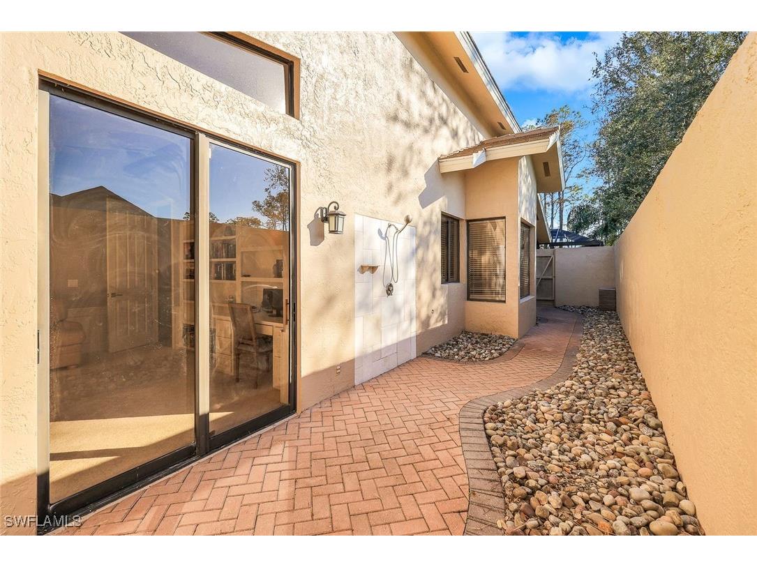 4556 Pond Apple Drive N Naples FL 34119 225069057 image16