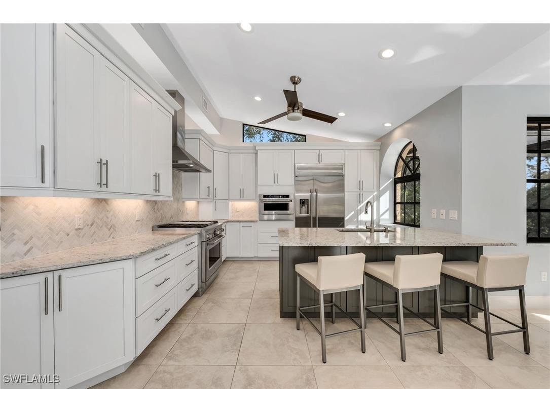 4556 Pond Apple Drive N Naples FL 34119 226002316 image7