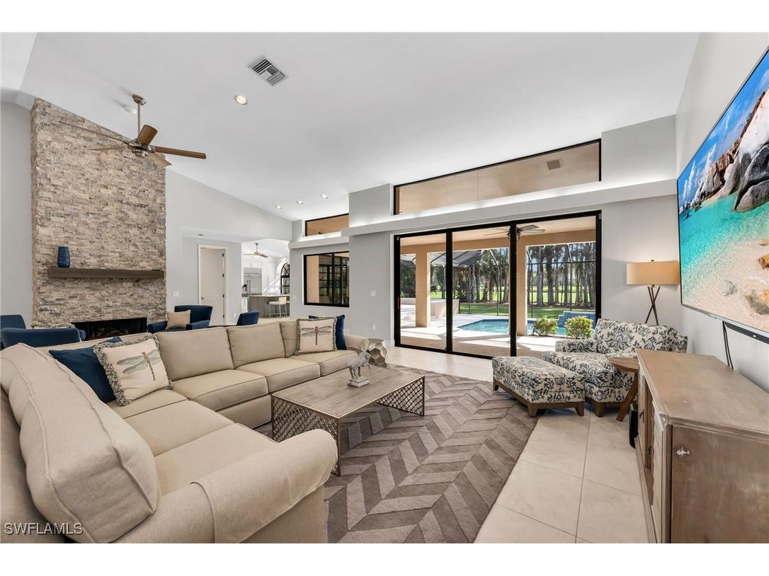 4556 Pond Apple Drive N Naples FL 34119 226002316 image9