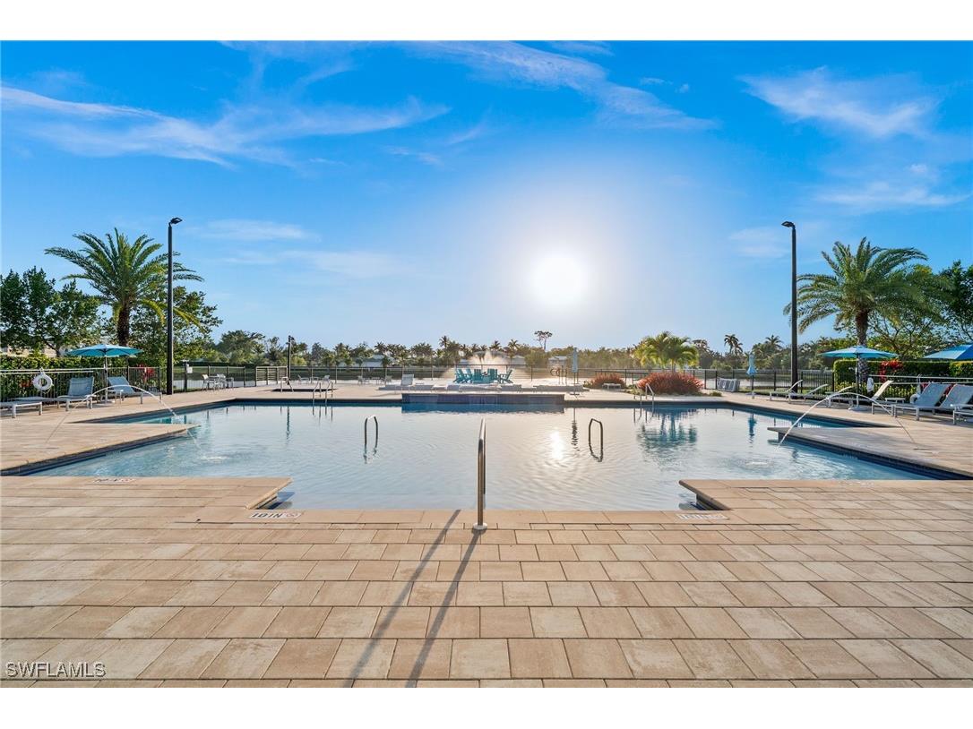 4558 Arboretum Circle #103 Naples FL 34112 225039239 image1