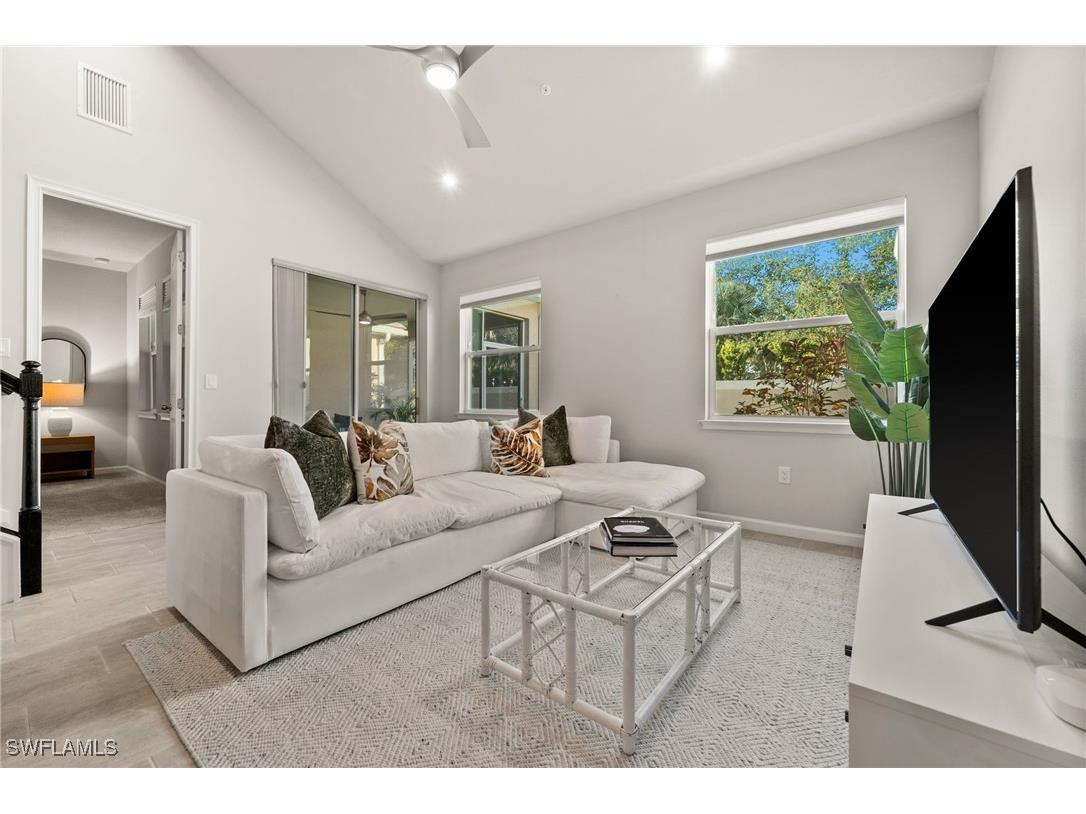 4558 Arboretum Circle #103 Naples FL 34112 225039239 image10