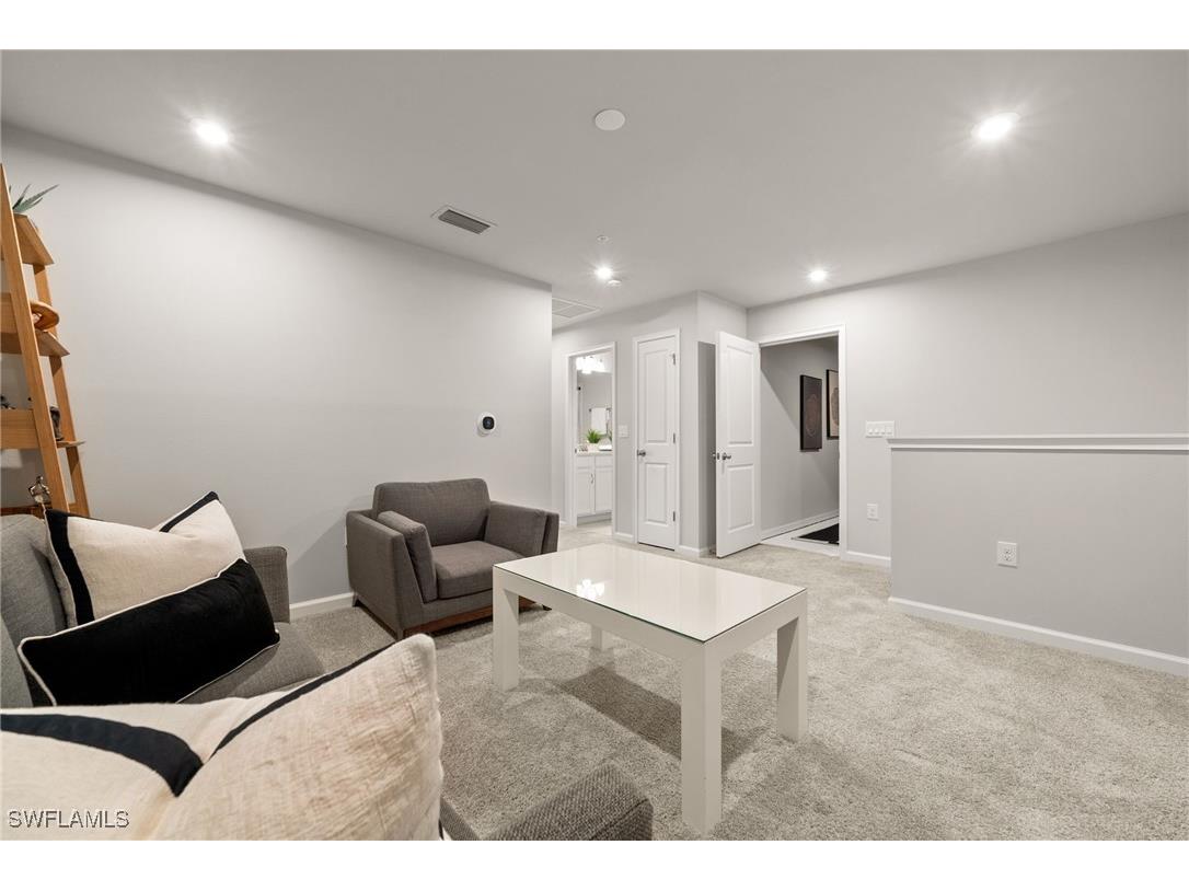 4558 Arboretum Circle #103 Naples FL 34112 225039239 image18