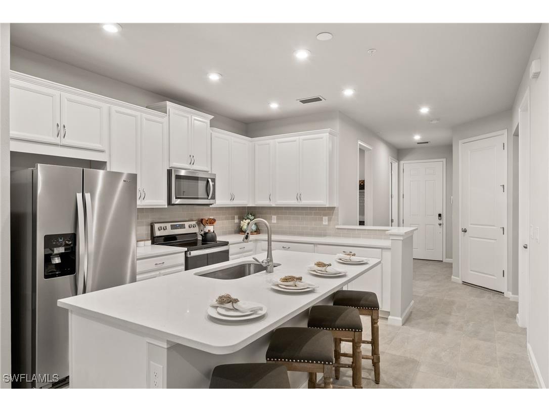 4558 Arboretum Circle #103 Naples FL 34112 225039239 image7