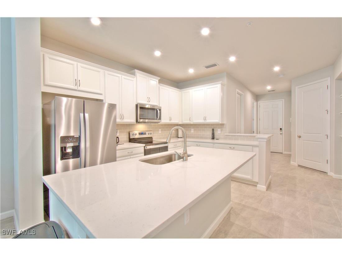 4558 Arboretum Circle #103 Naples FL 34112 225063390 image10