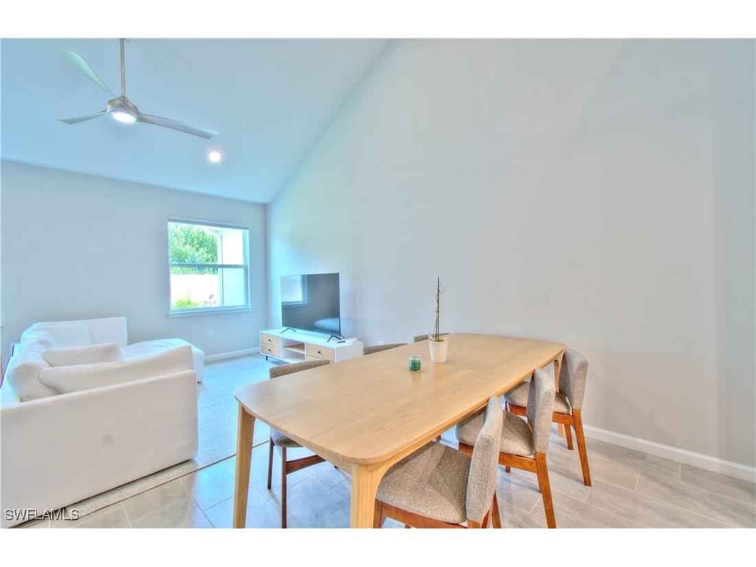 4558 Arboretum Circle #103 Naples FL 34112 225063390 image12