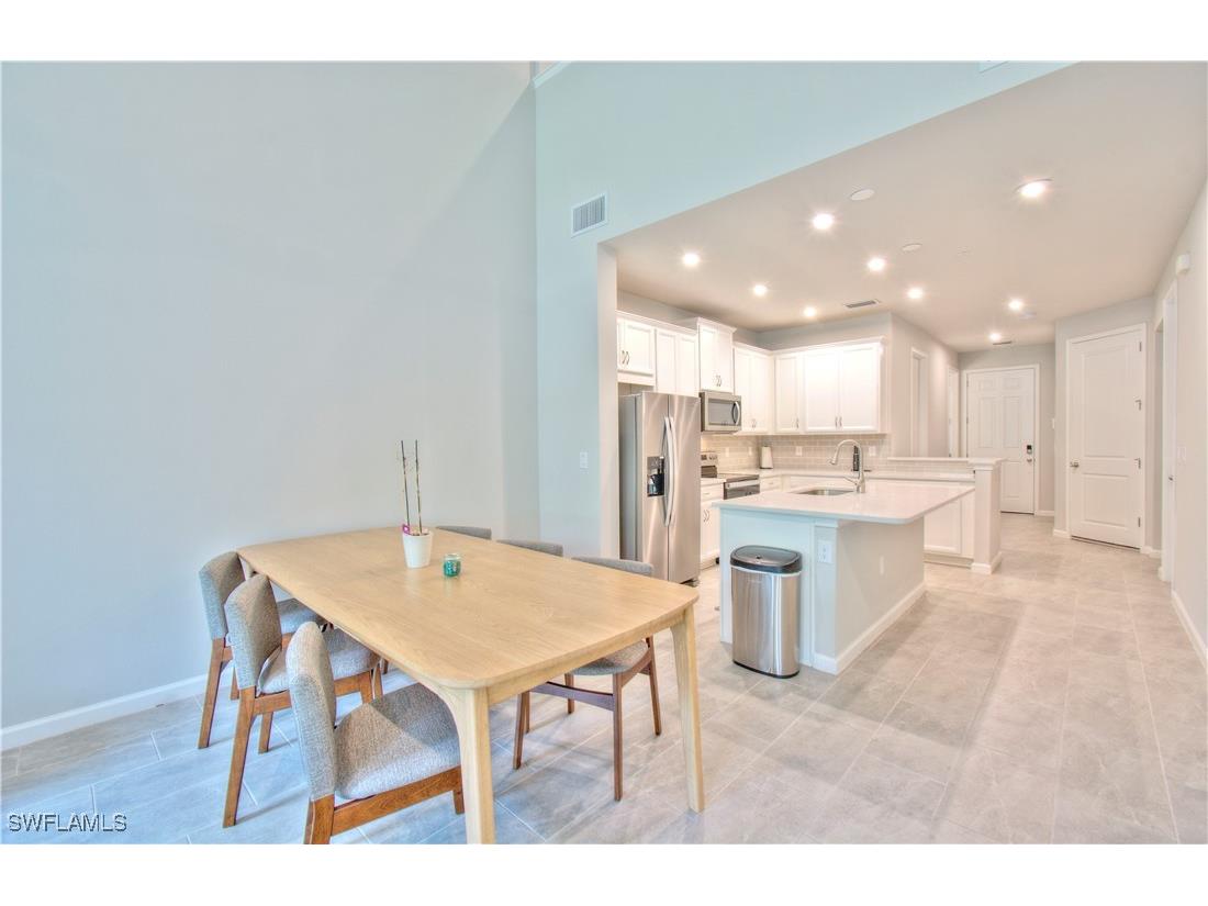 4558 Arboretum Circle #103 Naples FL 34112 225063390 image13