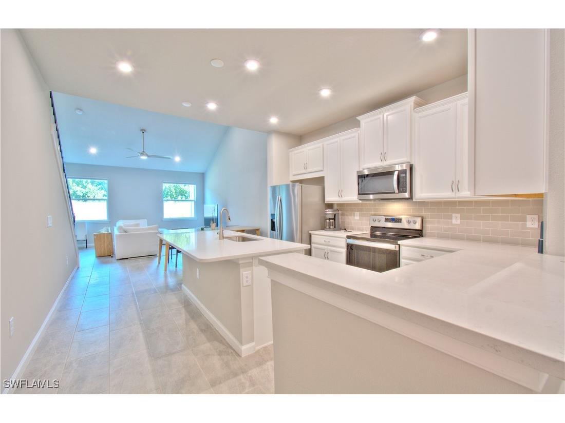 4558 Arboretum Circle #103 Naples FL 34112 225063390 image7