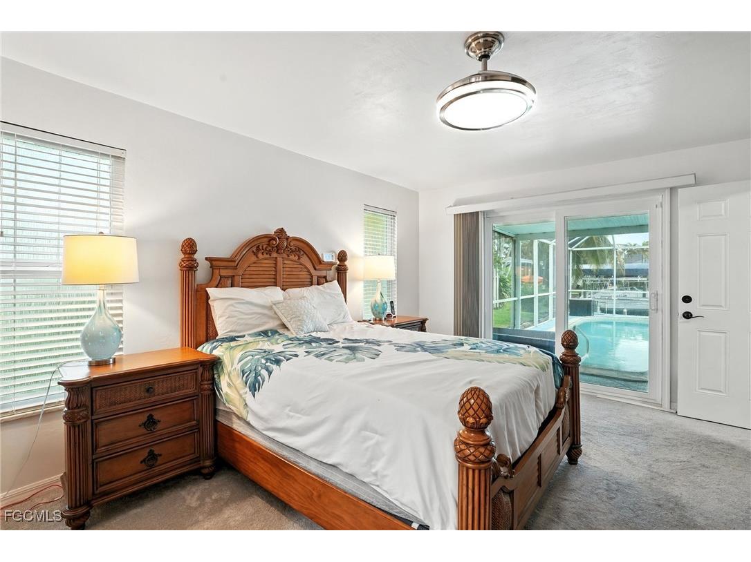 4558 Vinewood Circle North Fort Myers FL 33903 2025008560 image26