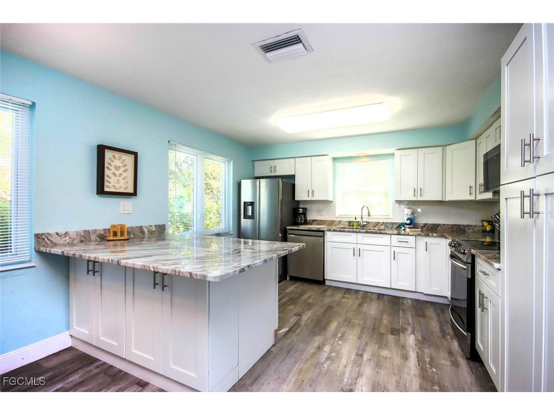 4560 Brainard Bayou Road Sanibel FL 33957 2025004454 image13