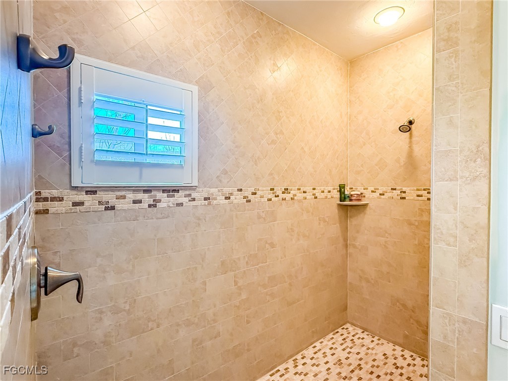 4560 Conch Shell Drive Upper Captiva FL 33924 2025019622 image47