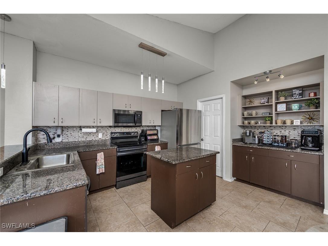 4560 Varsity Circle Lehigh Acres FL 33971 224088448 image7