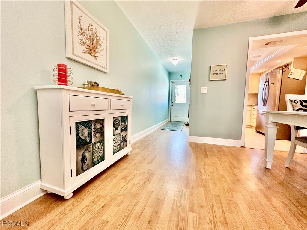 4563 SE 5th Place #205 Cape Coral FL 33904 2025005148 image10