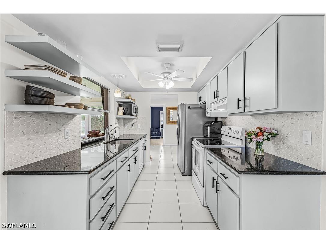 4564 Lakewood Boulevard Naples FL 34112 226023799 image10