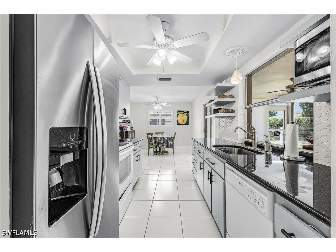 4564 Lakewood Boulevard Naples FL 34112 226023799 image11