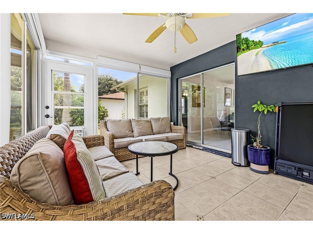 4564 Lakewood Boulevard Naples FL 34112 226023799 image13