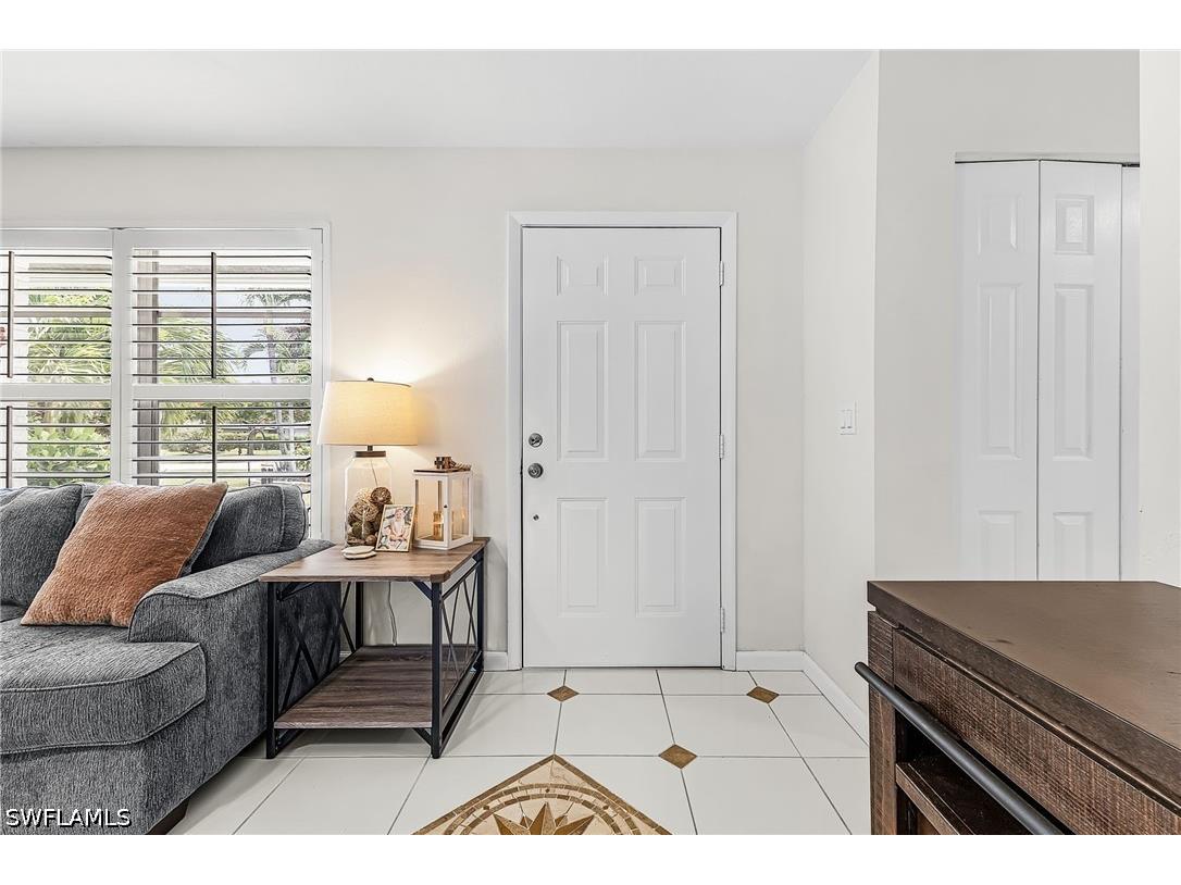 4564 Lakewood Boulevard Naples FL 34112 226023799 image3