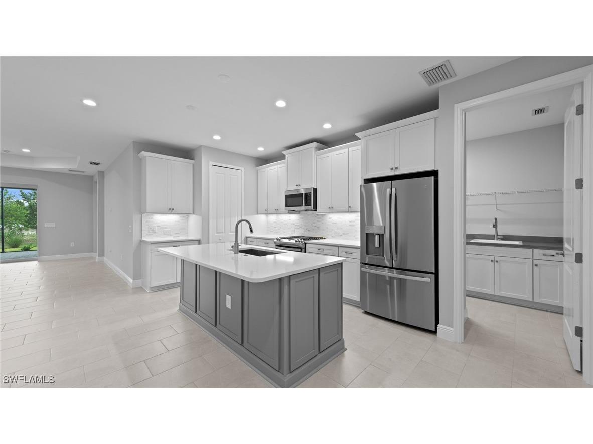 4564 Skysail Drive Naples FL 34120 225082140 image6