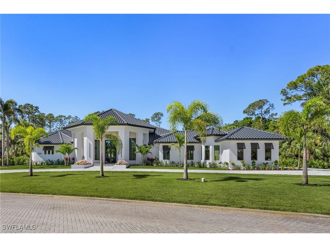 4565 Brynwood Drive Naples FL 34119 225054948 image1