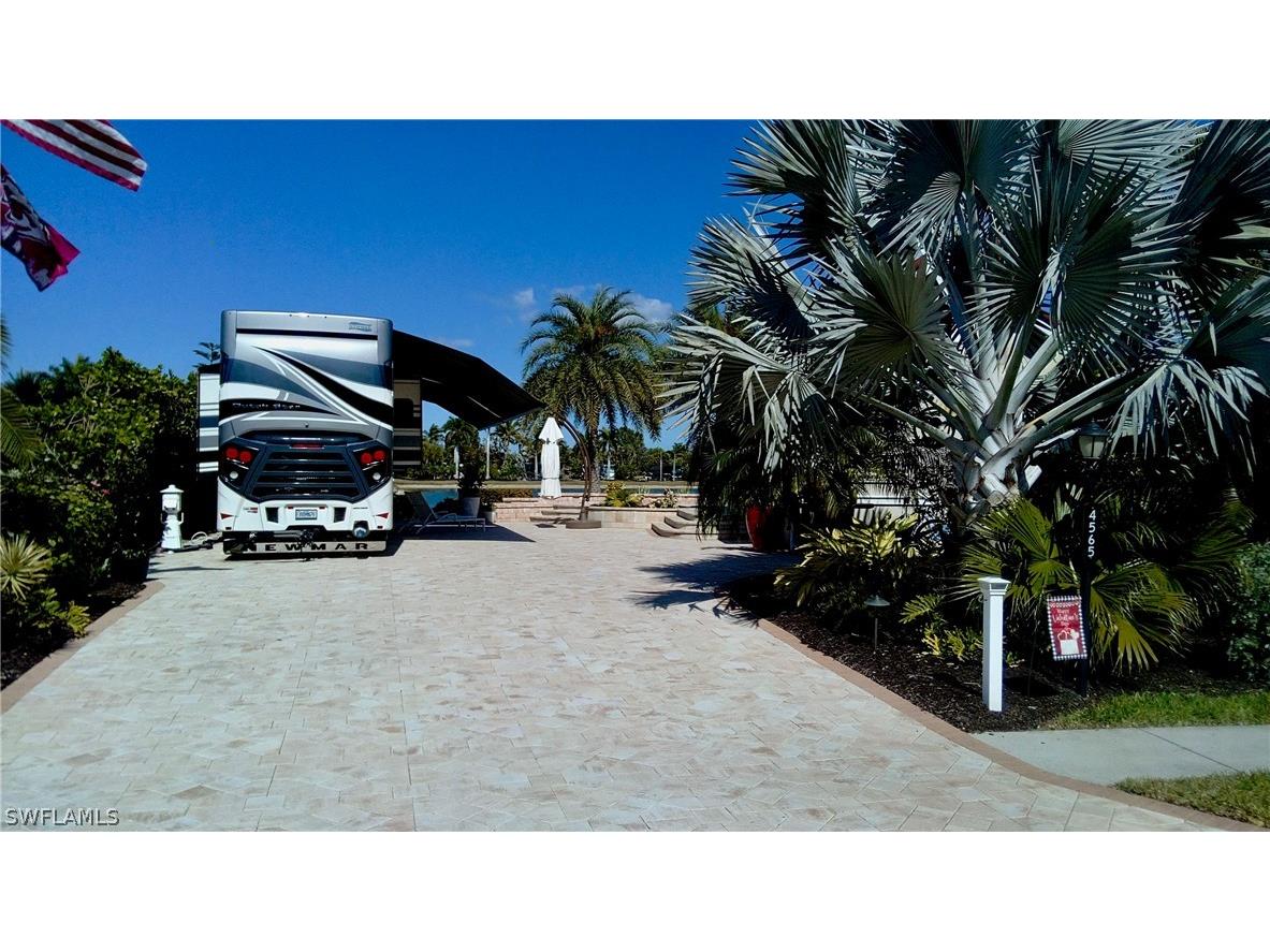 4565 Southern Breeze Drive Naples FL 34114 226006281 image2