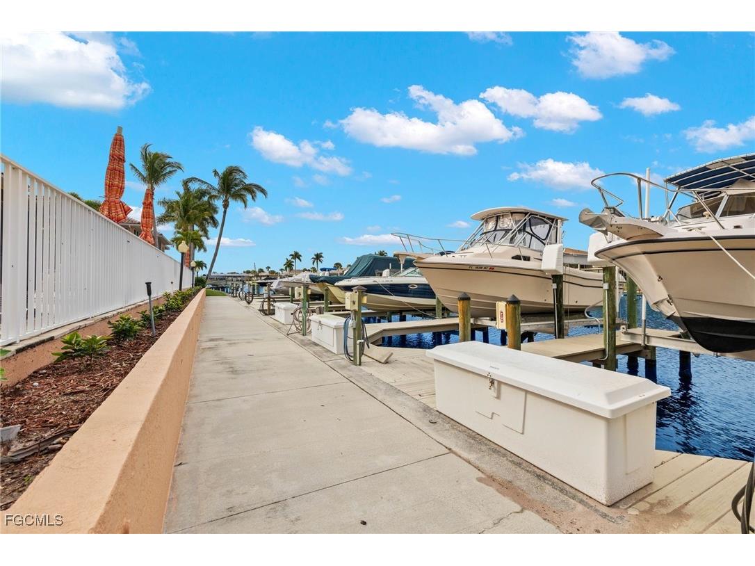 4566 SE 5th Place #105 Cape Coral FL 33904 2025017282 image31