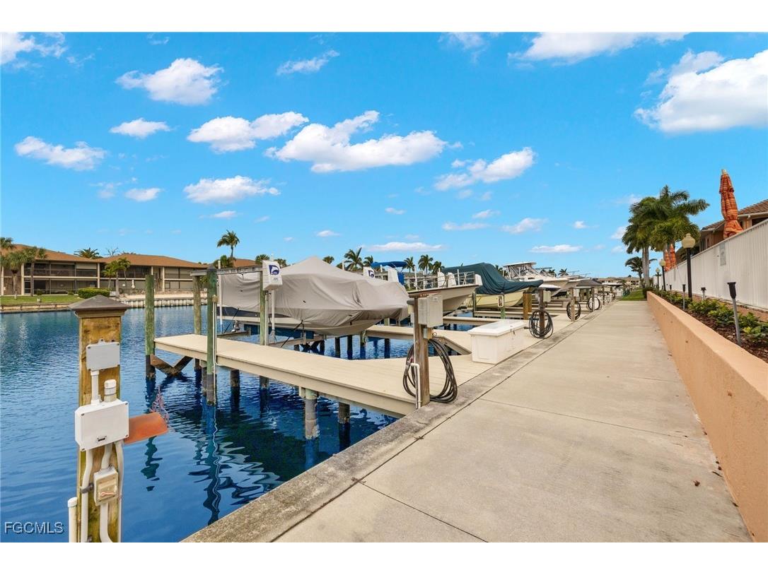 4566 SE 5th Place #105 Cape Coral FL 33904 2025017282 image32