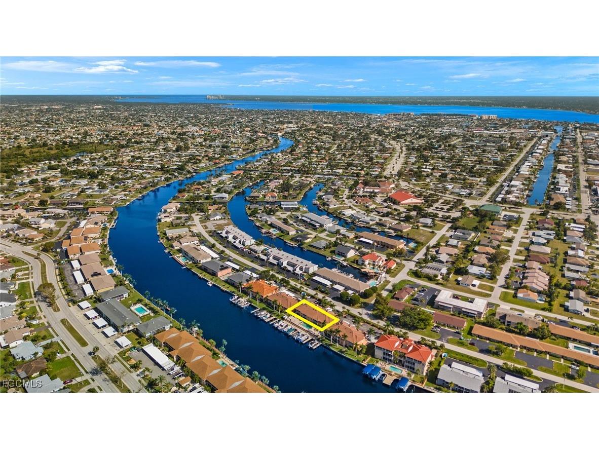4566 SE 5th Place #105 Cape Coral FL 33904 2025017282 image35