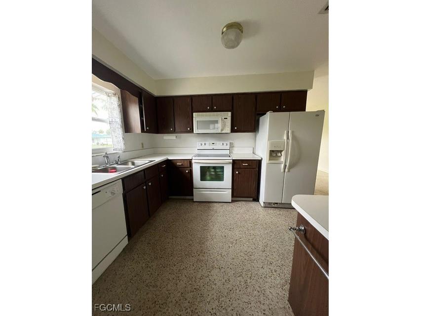 4566 Seminole Street Fort Myers FL 33905 2025004353 image7