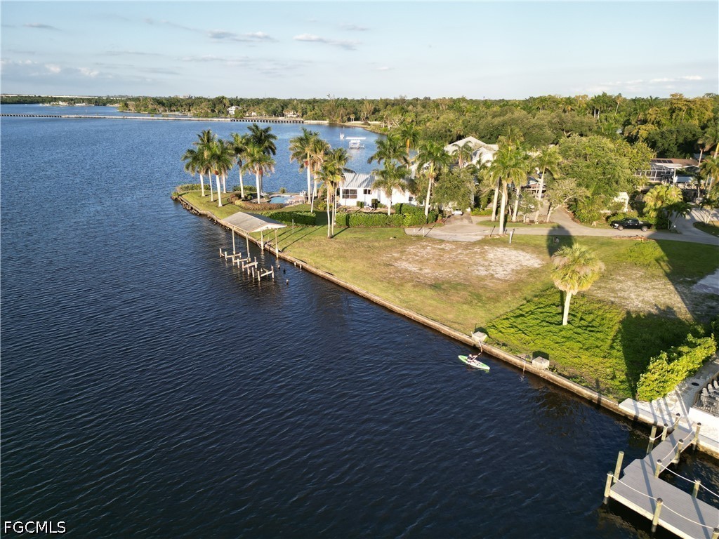 4567 E Riverside Drive Fort Myers FL 33905 2026019565 image16