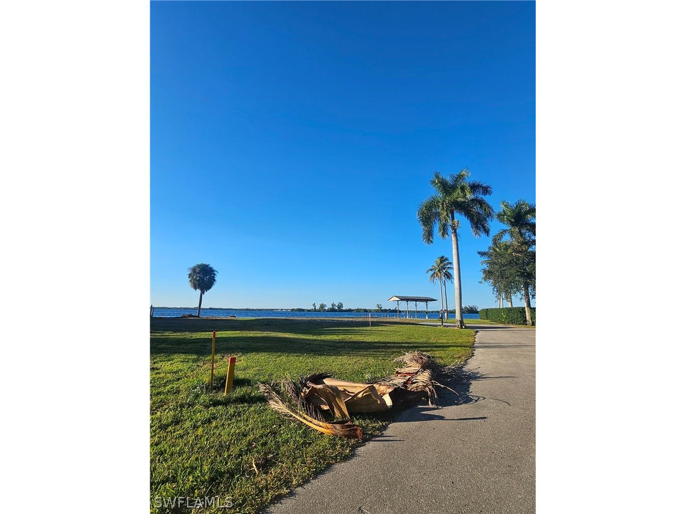 4567 E Riverside Drive Fort Myers FL 33905 226008175 image1