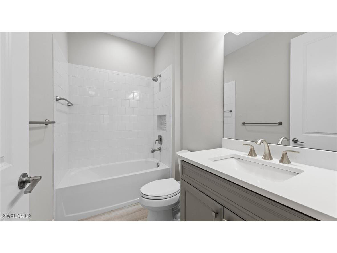 4568 Skysail Drive Naples FL 34120 226005484 image24