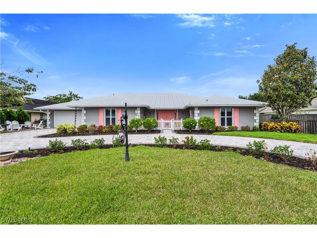 457 Cypress Way E Naples FL 34110 223041049 image1