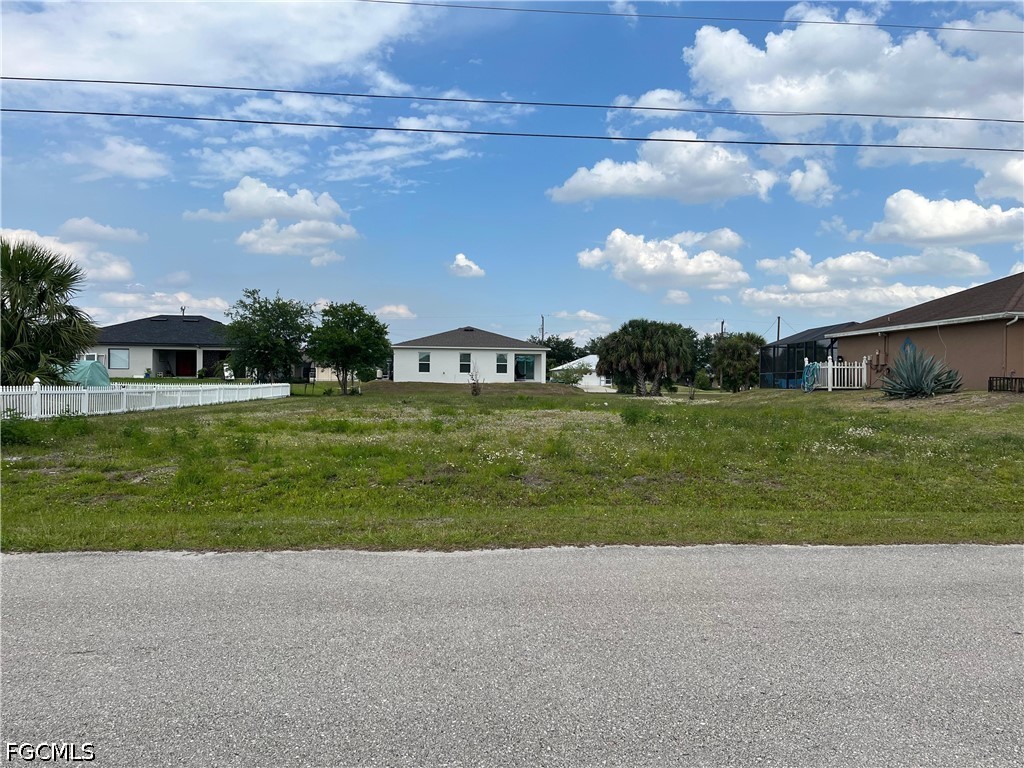457 Petite Avenue Lehigh Acres FL 33974 2026018962 image1